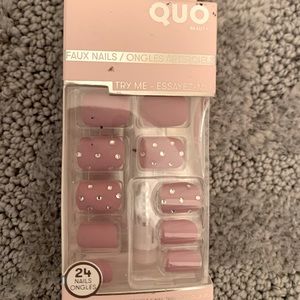 Quo brand Faux/ Fake Press-on Nails. Dusty rose color. Brand new in package.